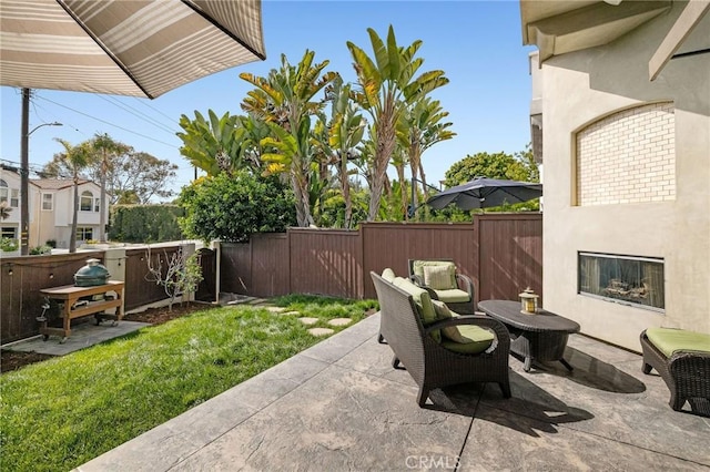 1715 Reed St, Redondo Beach, CA 90278 - fenced backyard with a patio area