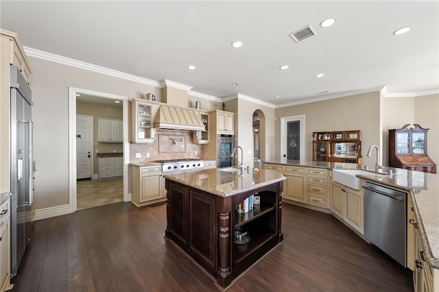 40267 Scanlon Rd, Temecula, CA 92592 - kitchen featuring cream cabinetry, stainless steel appliances, a sink, open shelves, and a large island