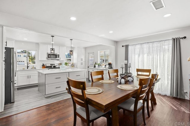 852 5th St, Imperial Beach, CA 91932 - dining area with wood finished floors and recessed lighting