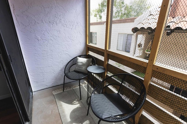 1002 30th St Unit 206, San Diego, CA 92102 - view of sunroom