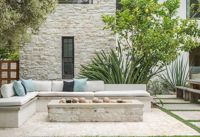 10 Seabluff, Newport Beach, CA 92660 - view of patio / terrace