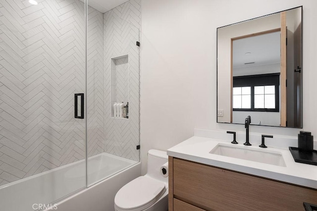10 Seabluff, Newport Beach, CA 92660 - full bath with toilet, vanity, and enclosed tub / shower combo
