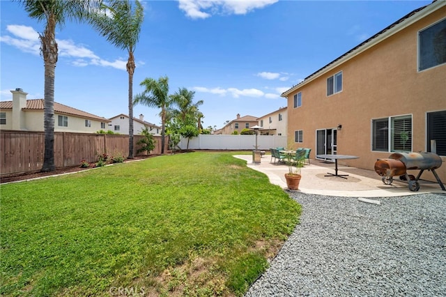 37628 Flora Ct, Murrieta, CA 92563 - view of yard with a patio area and a residential view
