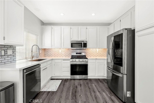 20220 Arthur Ct, Saugus, CA 91350 - photo 3