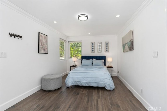 33926 La Serena Dr Unit 7, Dana Point, CA 92629 - bedroom featuring baseboards, wood finished floors, crown molding, and recessed lighting