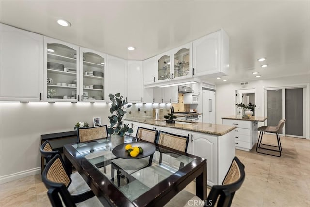 4428 Saugus Ave, Sherman Oaks, CA 91403 - dining area with recessed lighting and baseboards