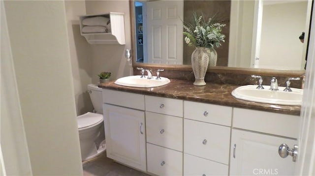 306 Vista Trucha, Newport Beach, CA 92660 - full bath with toilet and double vanity