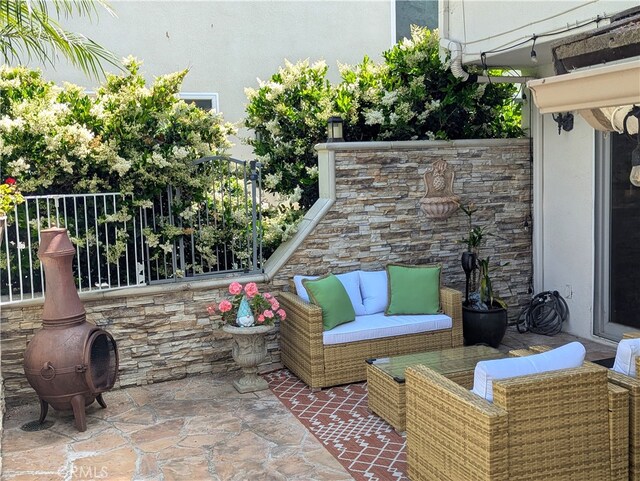 306 Vista Trucha, Newport Beach, CA 92660 - view of patio / terrace