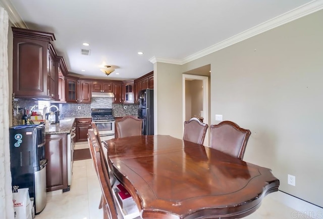 475 Marsh Harbor Dr, San Diego, CA 92154 - dining space with crown molding and recessed lighting