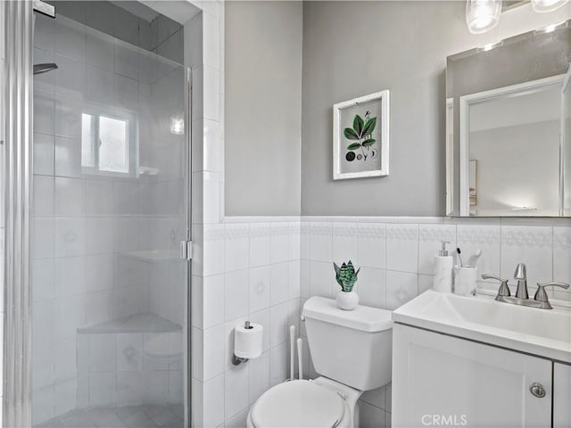 8110 Lesner Ave, Lake Balboa, CA 91406 - full bath with vanity and a stall shower