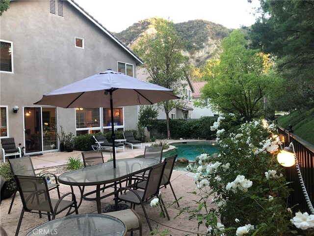 25415 Verne Ct, Stevenson Ranch, CA 91381 - view of pool featuring a patio area and a mountain view