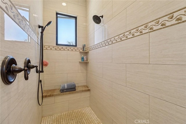 4004 Snowgoose St, Simi Valley, CA 93065 - bathroom featuring tiled shower