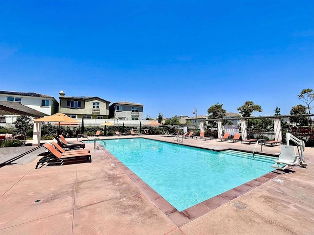 4203 Calle Del Vis, Oceanside, CA 92057 - community pool featuring a patio and a residential view