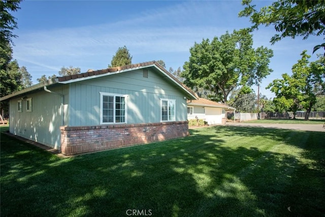 49 Bob Way, Oroville, CA 95965 - view of side of home with brick siding