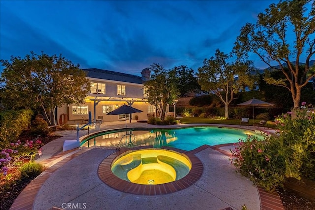1280 Dumaine Ave, Oak Park, CA 91377 - view of swimming pool with a patio and a pool with connected hot tub
