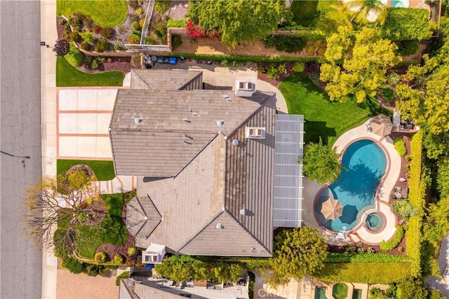1280 Dumaine Ave, Oak Park, CA 91377 - aerial view of a pool