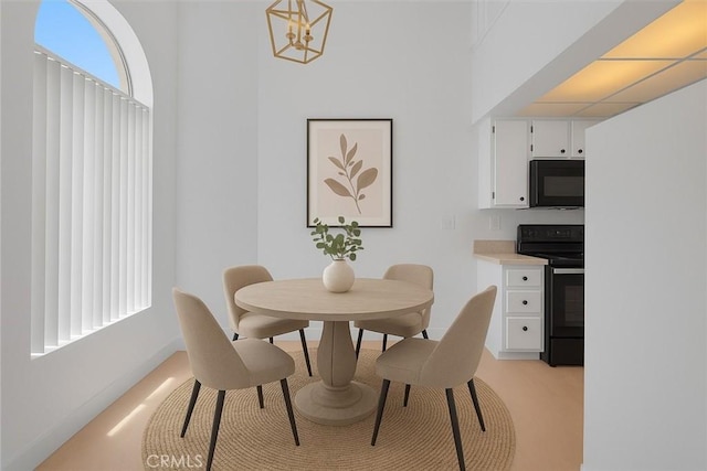 14937 Dickens St Unit 209, Sherman Oaks, CA 91403 - dining space featuring light carpet
