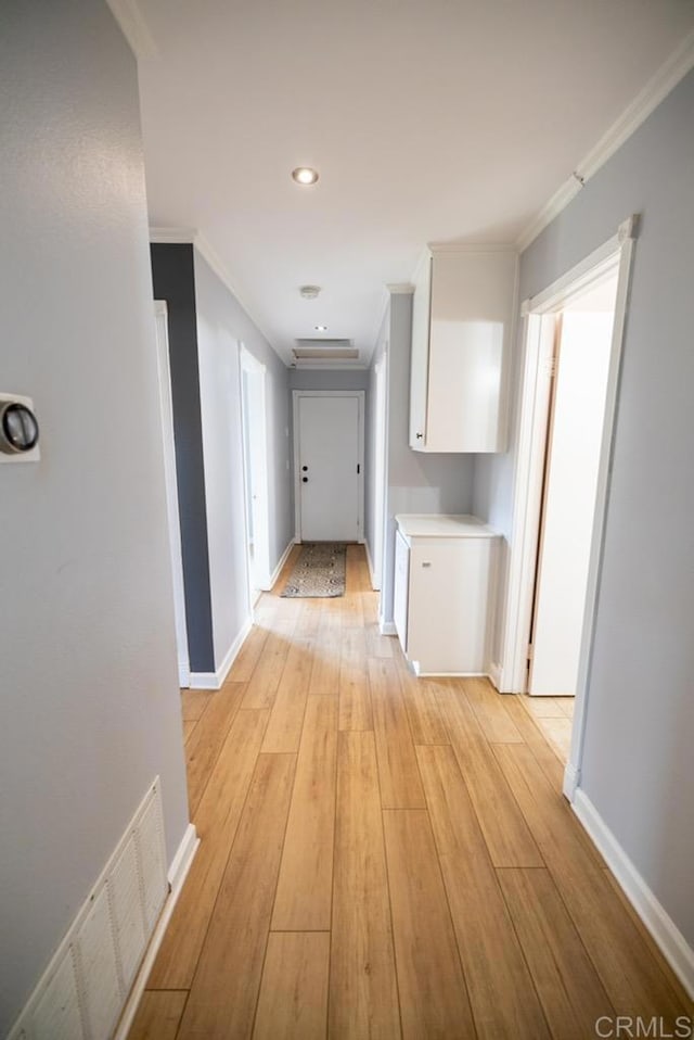 4843 Sumac Pl, Oceanside, CA 92057 - corridor with light wood-style floors, crown molding, baseboards, and recessed lighting