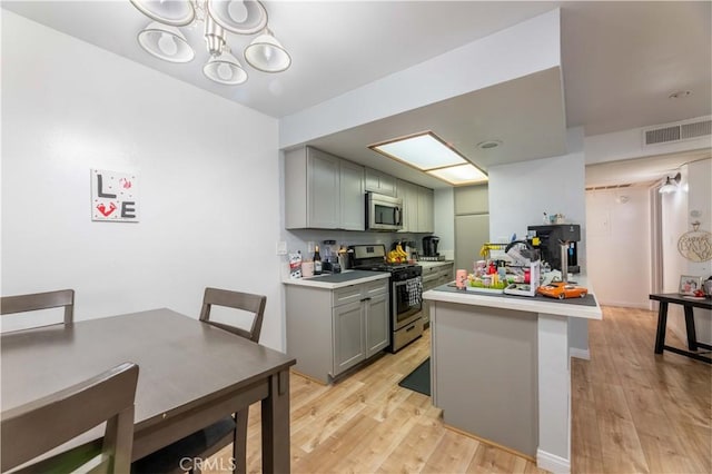 15946 Vanowen St Unit 103, Van Nuys, CA 91406 - photo 11