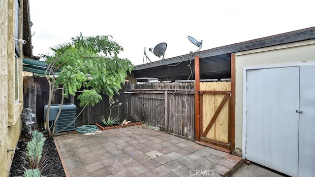 7909 Primrose Ln, Highland, CA 92346 - view of patio