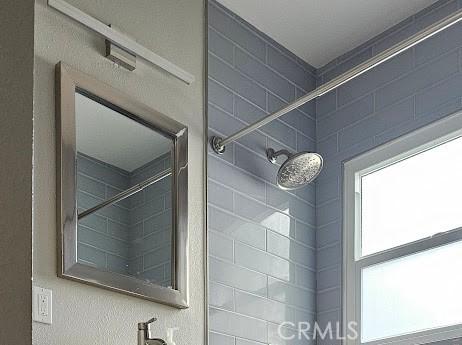 4107 37th St, San Diego, CA 92105 - bathroom view of a tile shower