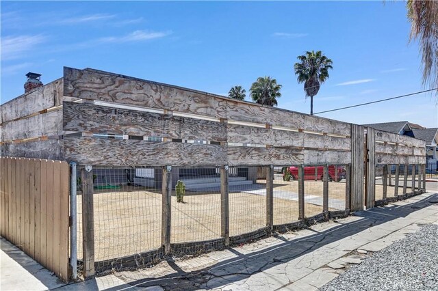 4107 37th St, San Diego, CA 92105 - view of property featuring a fenced front yard