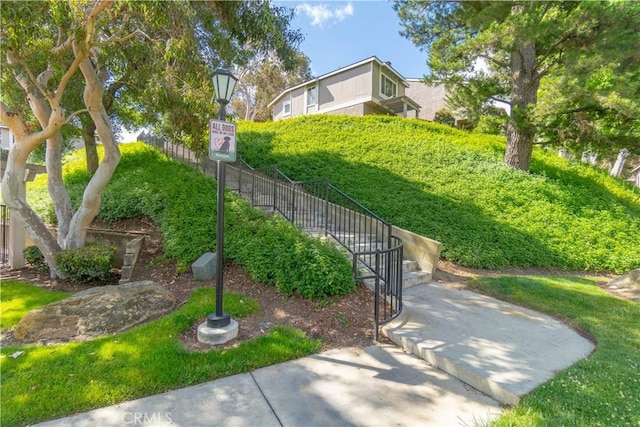 6523 E Camino Unit 2, Anaheim, CA 92807 - view of yard with fence
