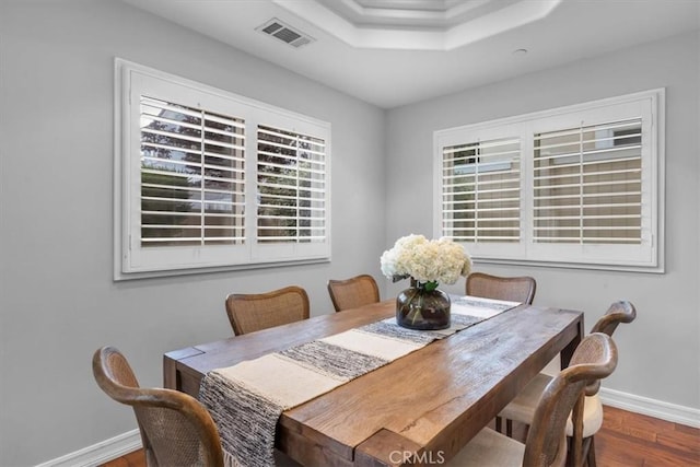 1817 Clark Ln Unit B, Redondo Beach, CA 90278 - dining area featuring wood finished floors, baseboards, and a raised ceiling