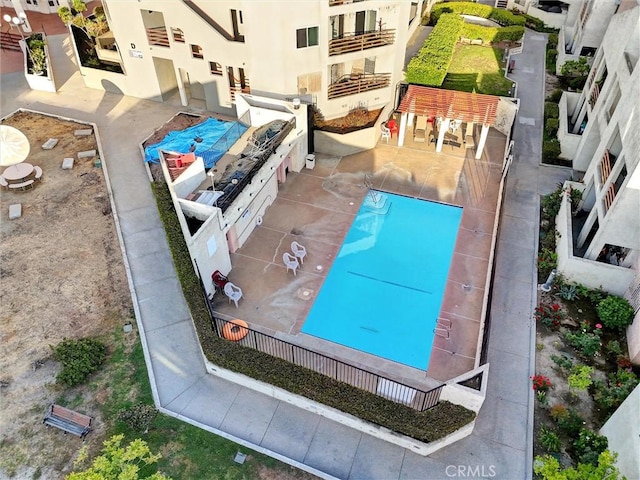 1118 Valencia St Unit 216, Los Angeles, CA 90015 - view of pool