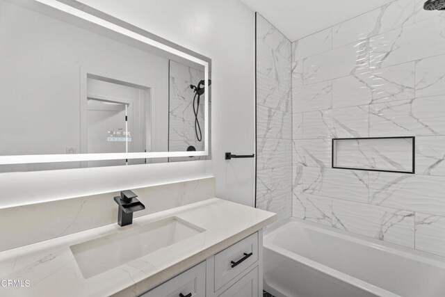6721 S Springpark Ave Unit 3A, Los Angeles, CA 90056 - full bath featuring vanity and washtub / shower combination