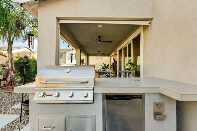 32106 Richardson St, Menifee, CA 92584 - view of patio / terrace with ceiling fan