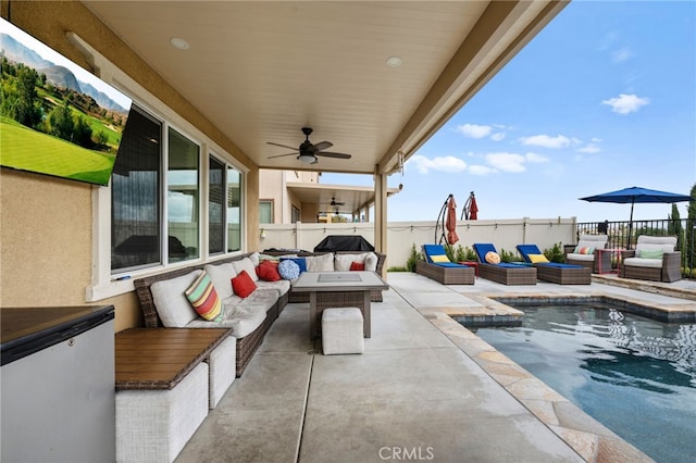 45936 Camino Rubi, Temecula, CA 92592 - view of patio / terrace with an outdoor hangout area, a fenced backyard, and ceiling fan