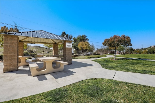 8519 E Kendra Loop, Orange, CA 92867 - surrounding community featuring a gazebo and a patio area
