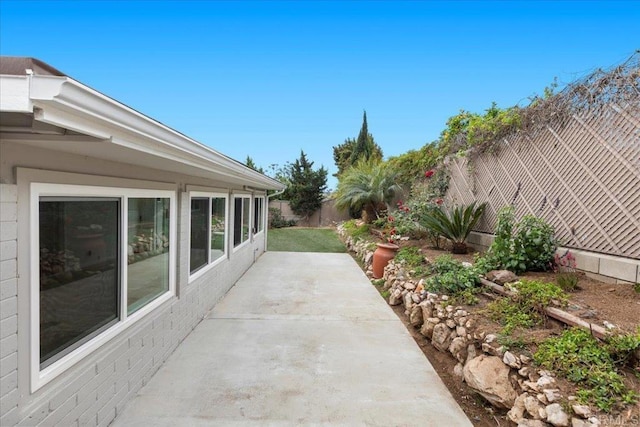 4566 Derrick Dr, San Diego, CA 92117 - view of patio featuring a fenced backyard