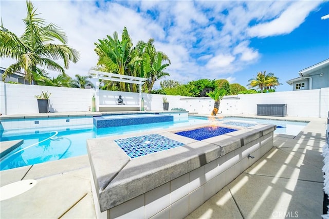 20191 Imperial Cove Ln, Huntington Beach, CA 92646 - view of pool with an outdoor hot tub, a fenced backyard, and a patio