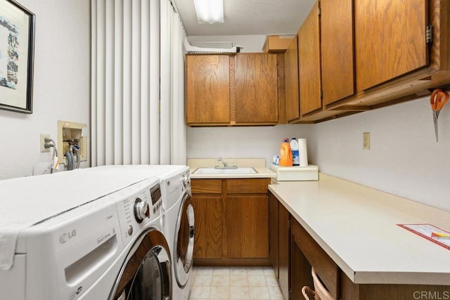 634 Via, Santa Paulo, Vista, CA 92081 - laundry area featuring washing machine and dryer and cabinet space