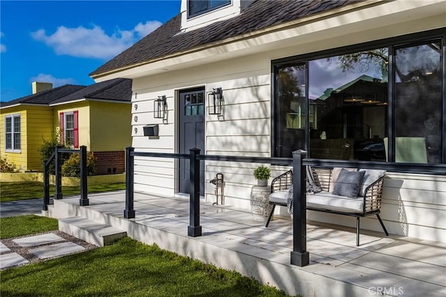 1909 Montair Ave, Long Beach, CA 90815 - view of wooden deck