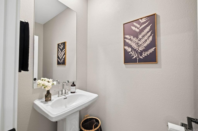 1211 Sunrise Vw Unit 104, San Marcos, CA 92078 - bathroom with a sink