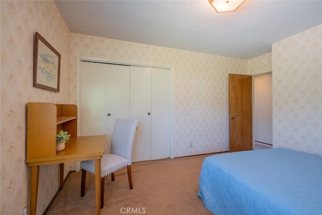 655 Fountain Springs Ln, Glendora, CA 91741 - carpeted bedroom with a closet and a textured ceiling