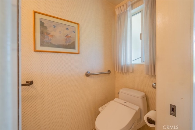 655 Fountain Springs Ln, Glendora, CA 91741 - bathroom with healthy amount of natural light and toilet
