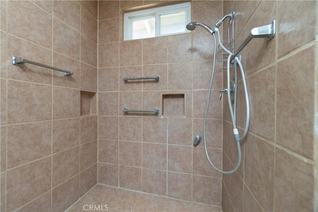 8140 Weirick Rd, Corona, CA 92883 - bathroom with a tile shower
