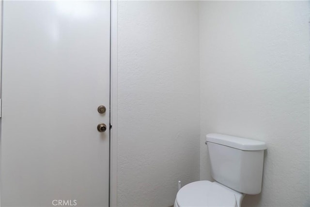 8140 Weirick Rd, Corona, CA 92883 - bathroom with toilet