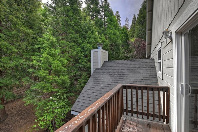 28589 Shenandoah Dr, Lake Arrowhead, CA 92352 - view of wooden terrace