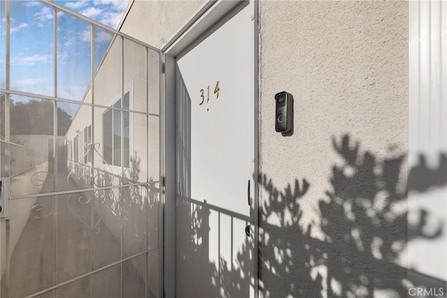 15015 Sherman Way Unit 314, Van Nuys, CA 91405 - view of home's exterior featuring stucco siding