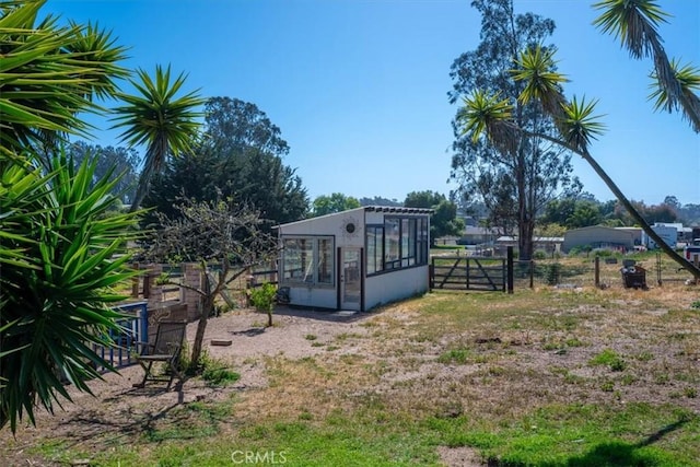636 Jameson, Arroyo Grande, CA 93420 - view of yard featuring an exterior structure and an outdoor structure