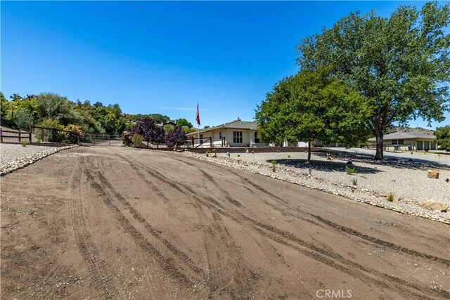 9947 Flyrod Dr, Paso Robles, CA 93446 - photo 4