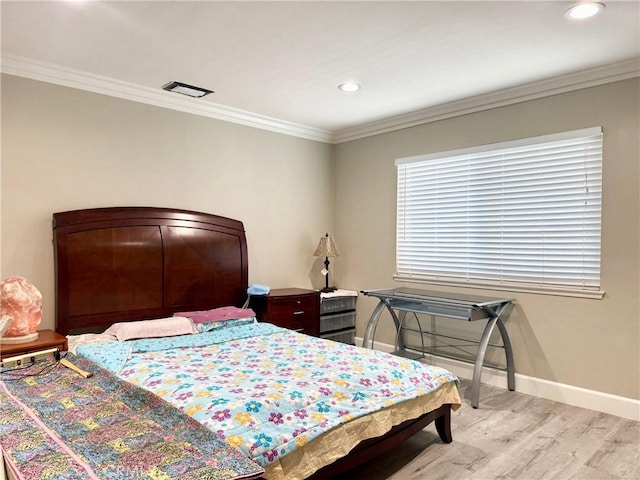 2147 Ronda Granada Unit A, Laguna Woods, CA 92637 - bedroom featuring light wood finished floors, baseboards, crown molding, and recessed lighting