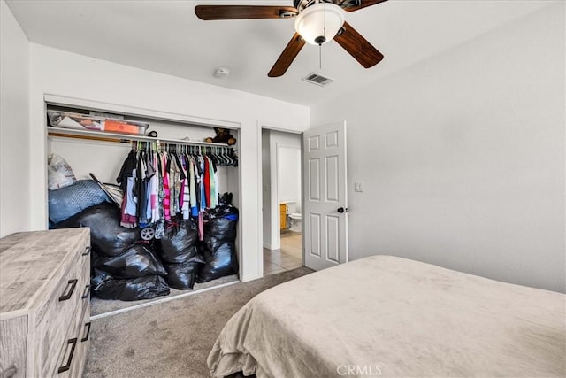 7356 Rubidoux Ave, Yucca Valley, CA 92284 - carpeted bedroom featuring a closet and a ceiling fan