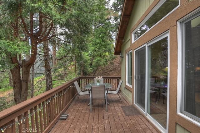 23776 Lakeview Dr, Crestline, CA 92325 - deck featuring outdoor dining space