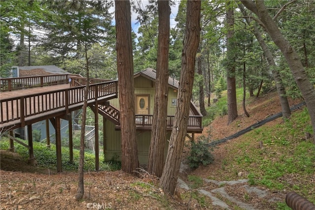 23776 Lakeview Dr, Crestline, CA 92325 - wooden terrace featuring stairs